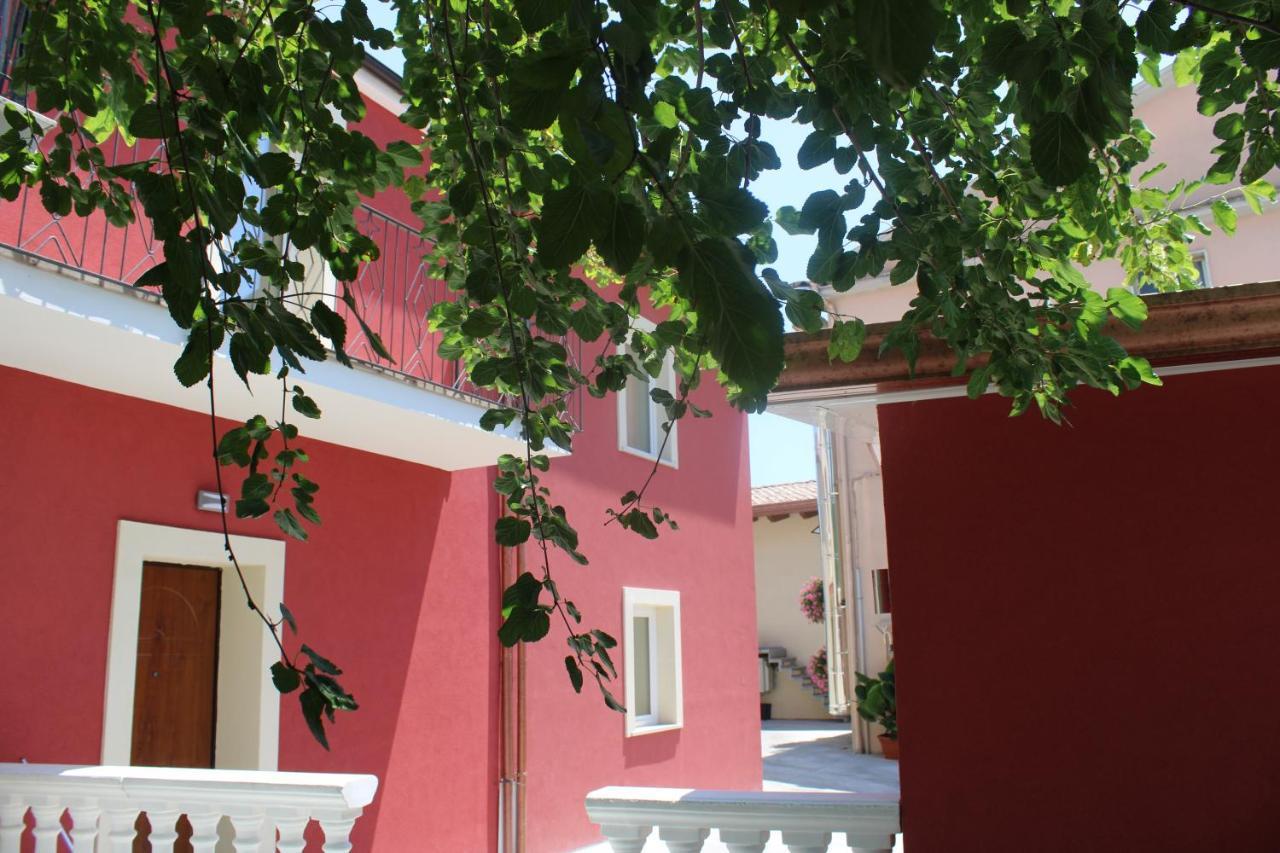 Borgo Sole Luna Acomodação com café da manhã Fornelli Exterior foto