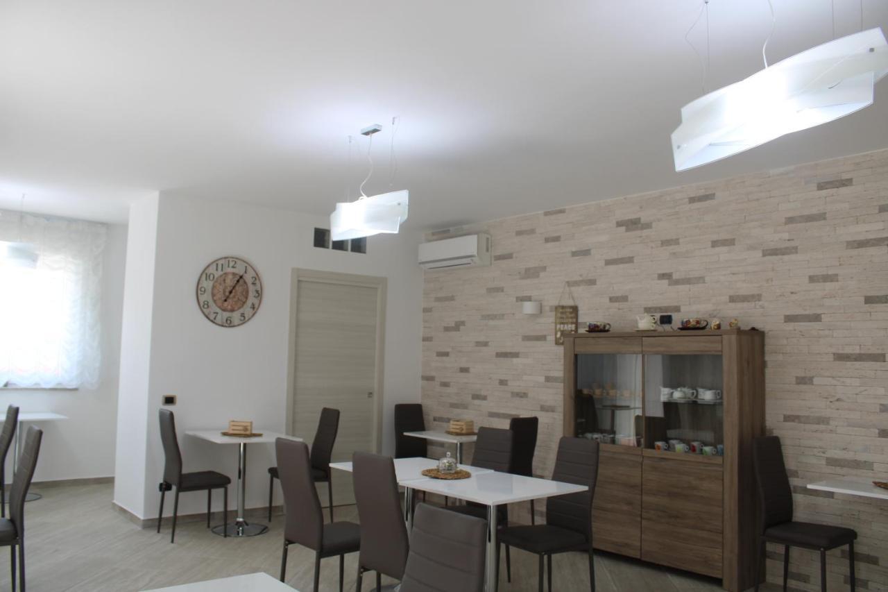 Borgo Sole Luna Acomodação com café da manhã Fornelli Exterior foto